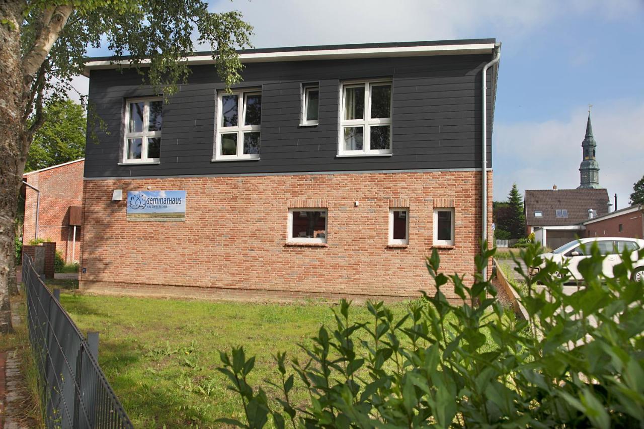 Sportpension Seminarhaus an der Eider Tönning Exterior foto